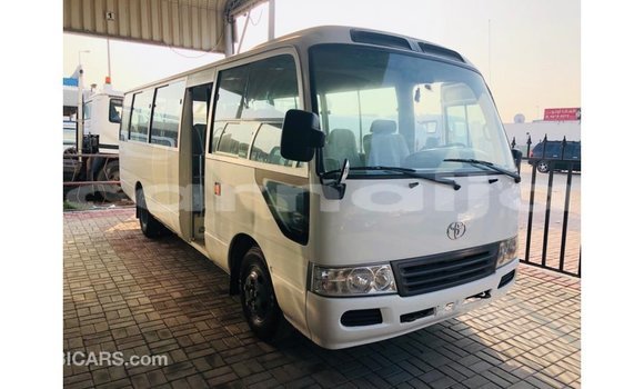 Buy Import Toyota Coaster White Car in Import - Dubai in Abia State Buy Import Toyota Coaster White Car in Import - Dubai in Abia State