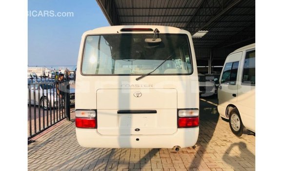 Buy Import Toyota Coaster White Car in Import - Dubai in Abia State Buy Import Toyota Coaster White Car in Import - Dubai in Abia State