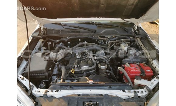 Buy Import Toyota Hilux White Car in Import - Dubai in Abia State Buy Import Toyota Hilux White Car in Import - Dubai in Abia State