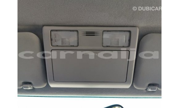 Acheter Import Voiture Toyota Hilux Blanc à Import - Dubai, État d'Abia Acheter Import Voiture Toyota Hilux Blanc à Import - Dubai, État d'Abia