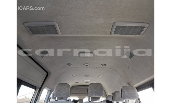 Acheter Import Voiture Toyota Hiace Blanc à Import - Dubai, État d'Abia Acheter Import Voiture Toyota Hiace Blanc à Import - Dubai, État d'Abia