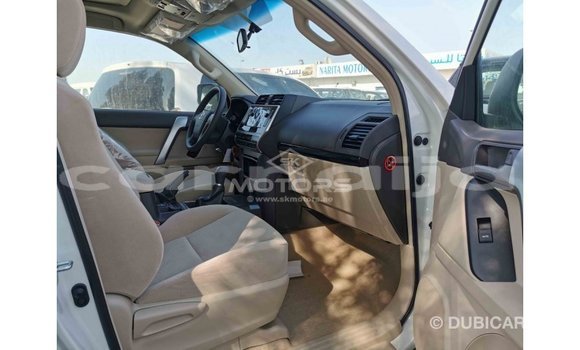 Acheter Import Voiture Toyota Prado Blanc à Import - Dubai, État d'Abia Acheter Import Voiture Toyota Prado Blanc à Import - Dubai, État d'Abia