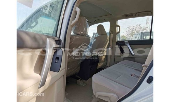 Acheter Import Voiture Toyota Prado Blanc à Import - Dubai, État d'Abia Acheter Import Voiture Toyota Prado Blanc à Import - Dubai, État d'Abia
