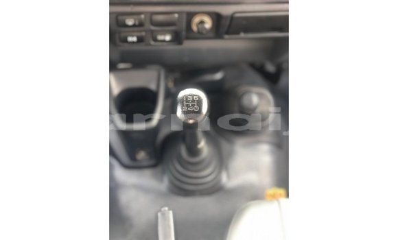 Acheter Import Voiture Toyota Land Cruiser Blanc à Import - Dubai, État d'Abia Acheter Import Voiture Toyota Land Cruiser Blanc à Import - Dubai, État d'Abia