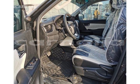 Acheter Import Voiture Toyota Fortuner Noir à Import - Dubai, État d'Abia Acheter Import Voiture Toyota Fortuner Noir à Import - Dubai, État d'Abia