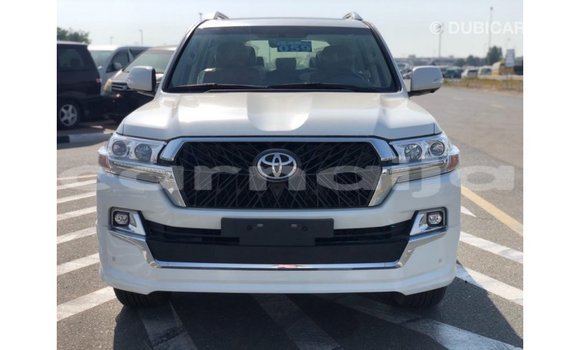 Buy Import Toyota Land Cruiser White Car in Import - Dubai in Abia State Buy Import Toyota Land Cruiser White Car in Import - Dubai in Abia State