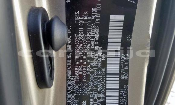 Buy Used Toyota Sienna Beige Car in Lagos in Lagos State Buy Used Toyota Sienna Beige Car in Lagos in Lagos State