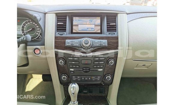 Buy Import Nissan Patrol White Car in Import - Dubai in Abia State Buy Import Nissan Patrol White Car in Import - Dubai in Abia State