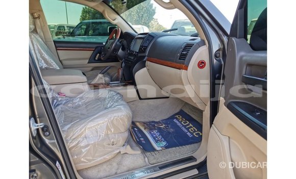 Acheter Import Voiture Toyota Land Cruiser Autre à Import - Dubai, État d'Abia Acheter Import Voiture Toyota Land Cruiser Autre à Import - Dubai, État d'Abia
