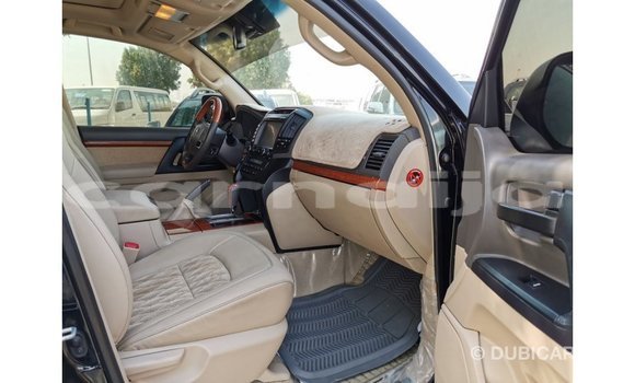 Acheter Import Voiture Toyota Land Cruiser Noir à Import - Dubai, État d'Abia Acheter Import Voiture Toyota Land Cruiser Noir à Import - Dubai, État d'Abia