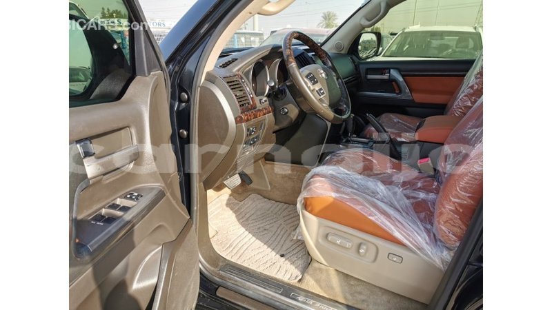 Big with watermark toyota land cruiser abia state import dubai 16513