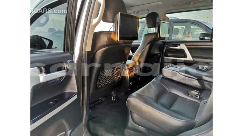 Big with watermark toyota da abia state import dubai 16515