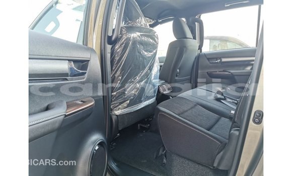 Acheter Import Voiture Toyota Hilux Marron à Import - Dubai, État d'Abia Acheter Import Voiture Toyota Hilux Marron à Import - Dubai, État d'Abia
