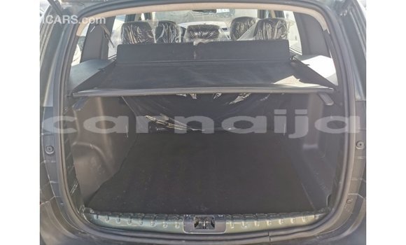 Acheter Import Voiture Renault Duster Vert à Import - Dubai, État d'Abia Acheter Import Voiture Renault Duster Vert à Import - Dubai, État d'Abia