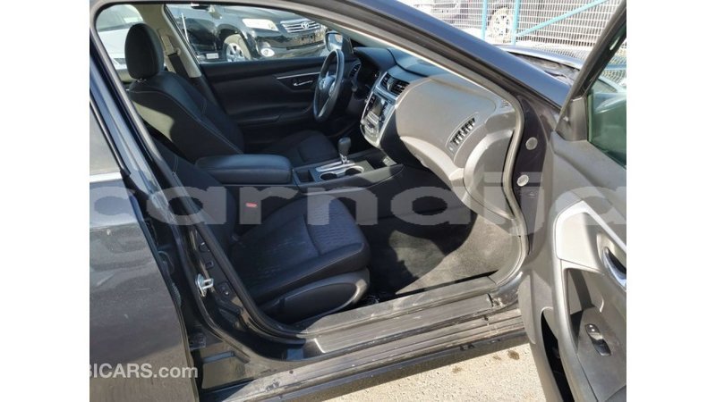 Big with watermark nissan altima abia state import dubai 16524