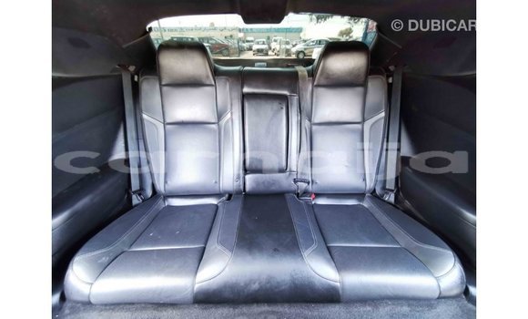 Acheter Import Voiture Dodge Challenger Blanc à Import - Dubai, État d'Abia Acheter Import Voiture Dodge Challenger Blanc à Import - Dubai, État d'Abia