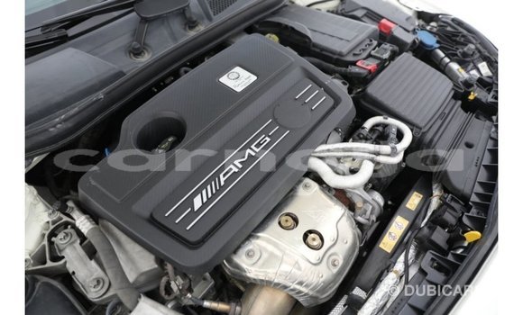 Buy Import Mercedes-Benz 190 White Car in Import - Dubai in Abia State Buy Import Mercedes-Benz 190 White Car in Import - Dubai in Abia State