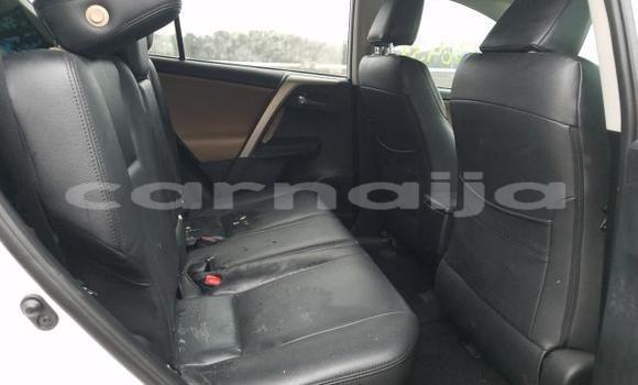 Buy Used Toyota RAV4 White Car in Abuja in Lagos State Buy Used Toyota RAV4 White Car in Abuja in Lagos State