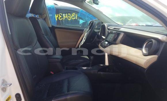 Buy Used Toyota RAV4 White Car in Abuja in Lagos State Buy Used Toyota RAV4 White Car in Abuja in Lagos State