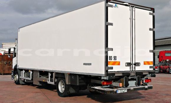 Buy Used Mercedes‒Benz Truck White Truck in Aba in Abia State Buy Used Mercedes‒Benz Truck White Truck in Aba in Abia State