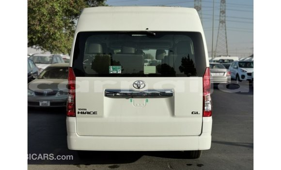 Acheter Import Voiture Toyota Hiace Blanc à Import - Dubai, État d'Abia Acheter Import Voiture Toyota Hiace Blanc à Import - Dubai, État d'Abia