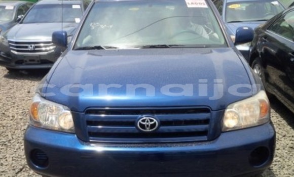 Buy Used Toyota Highlander Blue Car in Daura in Katsina Buy Used Toyota Highlander Blue Car in Daura in Katsina