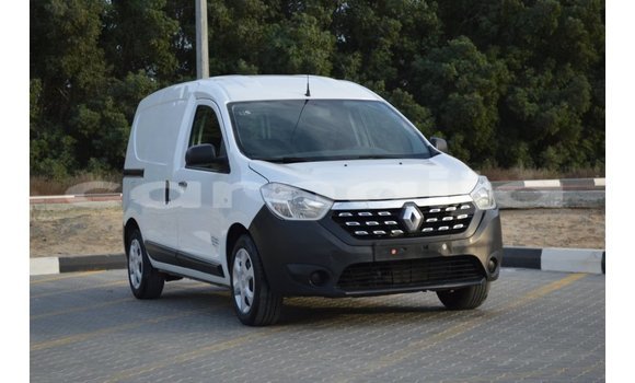 Acheter Import Voiture Renault 11 Blanc à Import - Dubai, État d'Abia