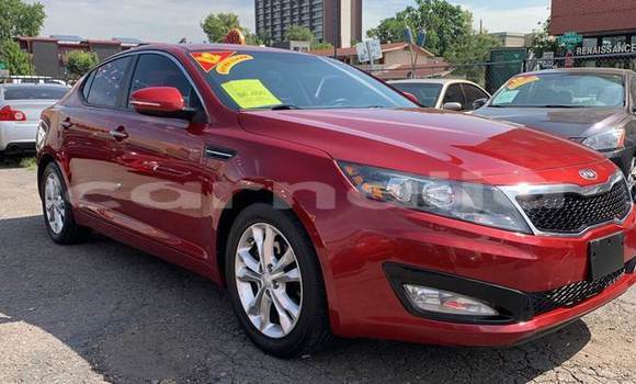 Acheter Import Voiture Kia Optima Rouge à Enugu, État d'Enugu Acheter Import Voiture Kia Optima Rouge à Enugu, État d'Enugu