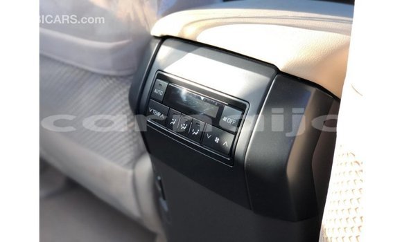 Buy Import Toyota Prado White Car in Import - Dubai in Abia State Buy Import Toyota Prado White Car in Import - Dubai in Abia State