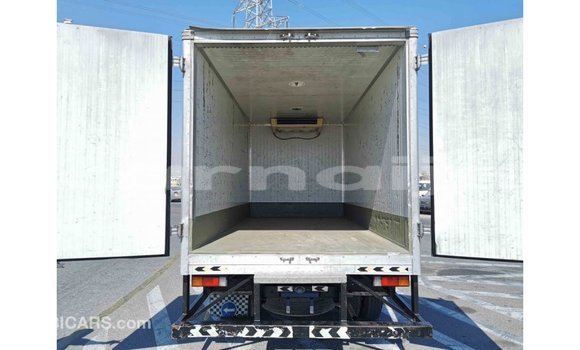 Buy Import Mitsubishi L400 White Truck in Import - Dubai in Abia State Buy Import Mitsubishi L400 White Truck in Import - Dubai in Abia State