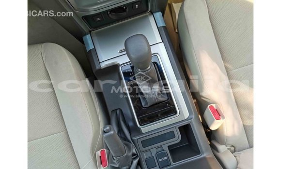 Acheter Import Voiture Toyota Prado Blanc à Import - Dubai, État d'Abia Acheter Import Voiture Toyota Prado Blanc à Import - Dubai, État d'Abia