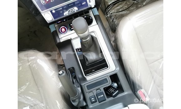 Acheter Import Voiture Toyota Prado Blanc à Import - Dubai, État d'Abia Acheter Import Voiture Toyota Prado Blanc à Import - Dubai, État d'Abia