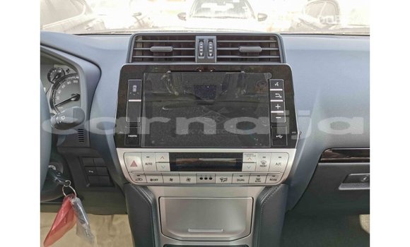 Acheter Import Voiture Toyota Prado Blanc à Import - Dubai, État d'Abia Acheter Import Voiture Toyota Prado Blanc à Import - Dubai, État d'Abia