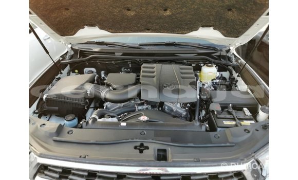 Buy Import Toyota Land Cruiser White Car in Import - Dubai in Abia State Buy Import Toyota Land Cruiser White Car in Import - Dubai in Abia State