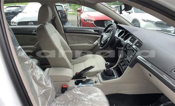 Acheter Import Voiture Volkswagen Golf Blanc à Lagos, État de Lagos Acheter Import Voiture Volkswagen Golf Blanc à Lagos, État de Lagos