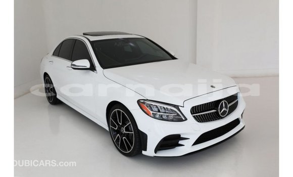 Buy Import Mercedes‒Benz 1117 White Truck in Import - Dubai in Abia State Buy Import Mercedes‒Benz 1117 White Truck in Import - Dubai in Abia State