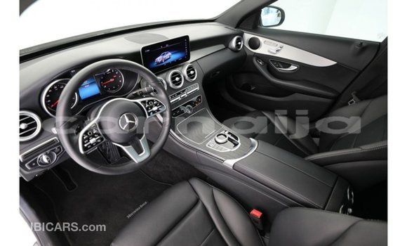 Buy Import Mercedes‒Benz 1117 White Truck in Import - Dubai in Abia State Buy Import Mercedes‒Benz 1117 White Truck in Import - Dubai in Abia State