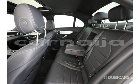 Buy Import Mercedes‒Benz 1117 White Truck in Import - Dubai in Abia State Buy Import Mercedes‒Benz 1117 White Truck in Import - Dubai in Abia State