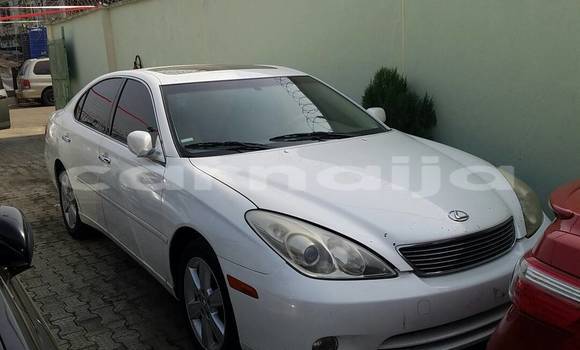 Buy Import Lexus ES 300 White Car in Ipokia in Ogun State Buy Import Lexus ES 300 White Car in Ipokia in Ogun State