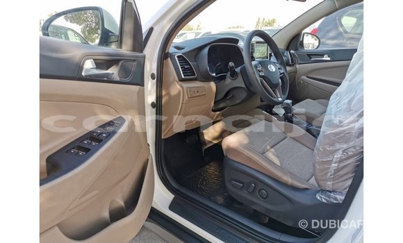 Buy Import Hyundai Tucson White Car in Import - Dubai in Abia State Buy Import Hyundai Tucson White Car in Import - Dubai in Abia State