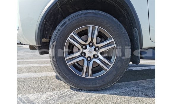 Buy Import Toyota Fortuner White Car in Import - Dubai in Abia State Buy Import Toyota Fortuner White Car in Import - Dubai in Abia State