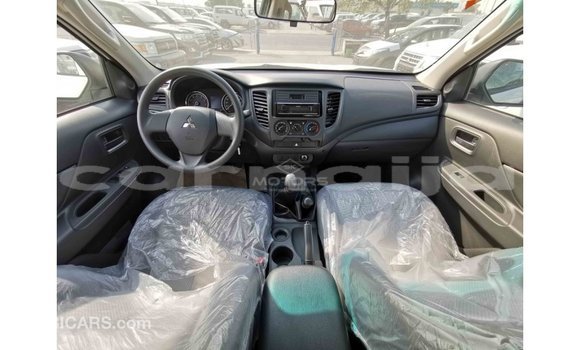 Buy Import Mitsubishi L200 White Car in Import - Dubai in Abia State Buy Import Mitsubishi L200 White Car in Import - Dubai in Abia State