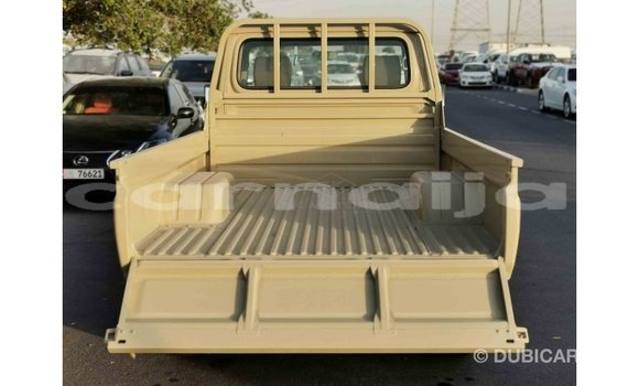 Buy Import Toyota Land Cruiser Beige Car in Import - Dubai in Abia State Buy Import Toyota Land Cruiser Beige Car in Import - Dubai in Abia State