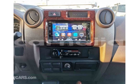 Buy Import Toyota Land Cruiser Beige Car in Import - Dubai in Abia State Buy Import Toyota Land Cruiser Beige Car in Import - Dubai in Abia State