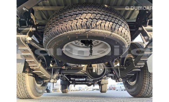 Buy Import Toyota Land Cruiser Beige Car in Import - Dubai in Abia State Buy Import Toyota Land Cruiser Beige Car in Import - Dubai in Abia State