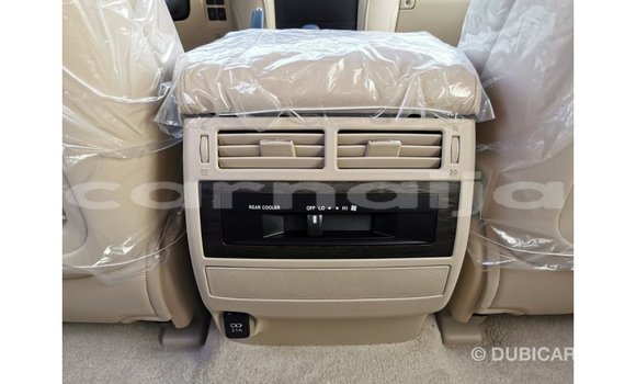 Acheter Import Voiture Toyota Land Cruiser Blanc à Import - Dubai, État d'Abia Acheter Import Voiture Toyota Land Cruiser Blanc à Import - Dubai, État d'Abia