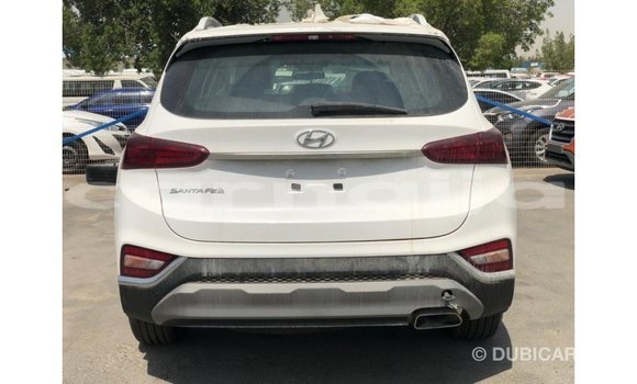 Acheter Import Voiture Hyundai Santa Fe Blanc à Import - Dubai, État d'Abia Acheter Import Voiture Hyundai Santa Fe Blanc à Import - Dubai, État d'Abia