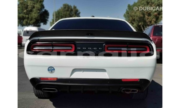 Buy Import Dodge Challenger White Car in Import - Dubai in Abia State Buy Import Dodge Challenger White Car in Import - Dubai in Abia State