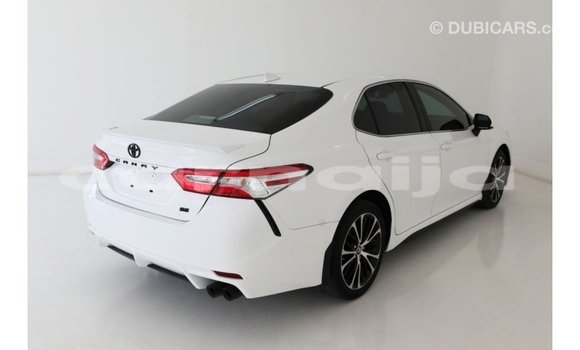 Buy Import Toyota Camry White Car in Import - Dubai in Abia State Buy Import Toyota Camry White Car in Import - Dubai in Abia State