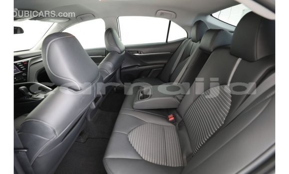 Buy Import Toyota Camry White Car in Import - Dubai in Abia State Buy Import Toyota Camry White Car in Import - Dubai in Abia State